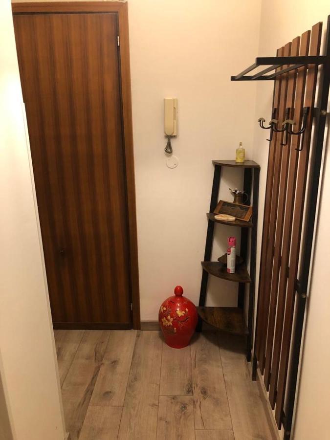 Monovano Elllen Grado Buitenkant foto
