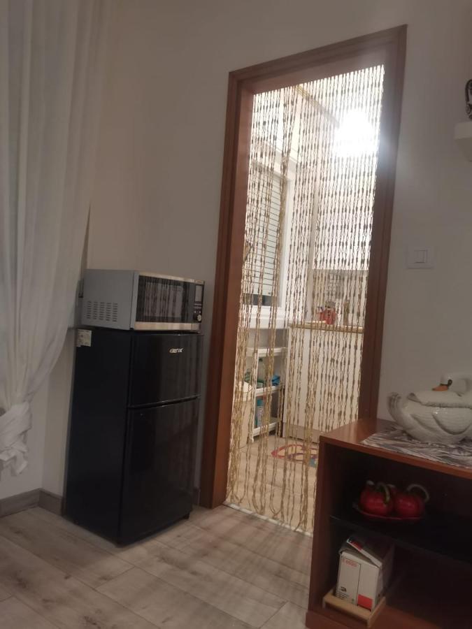 Monovano Elllen Grado Buitenkant foto